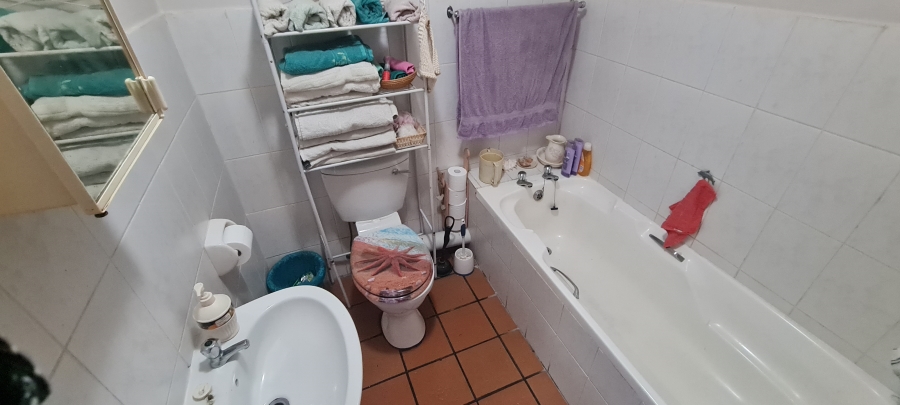 3 Bedroom Property for Sale in Mossel Bay Central Western Cape